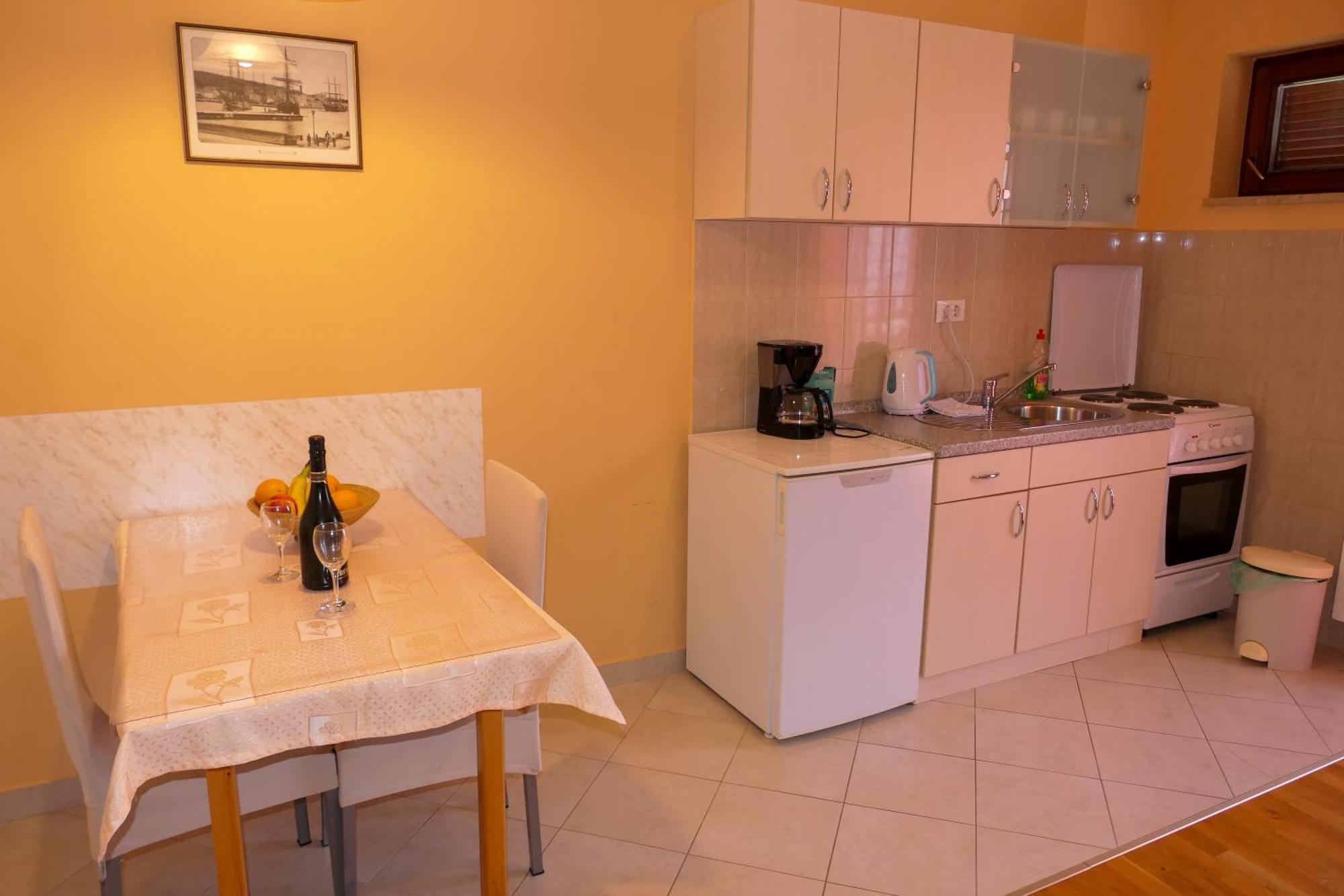 Apartmani Ivanka Prpic Senj  Εξωτερικό φωτογραφία